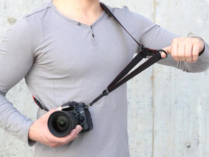 Image du produit Artisan & Artist ACAM E38R sangle Easy Slyder (Sangle d'épaule)