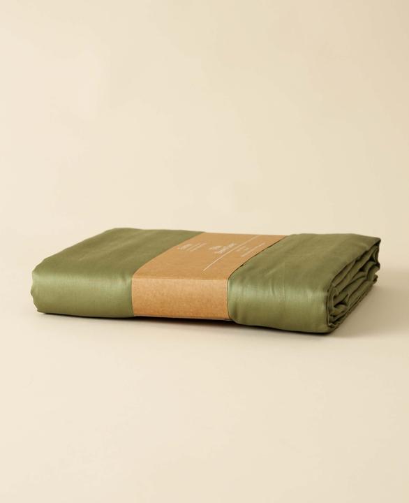 Esmée Thia Olive, 240 x 240 cm