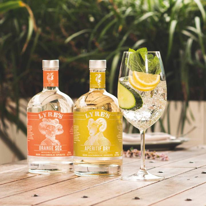 Actual product image Lyre's Orange Sec non-alcoholic 0.7 l (1 x 70 cl)