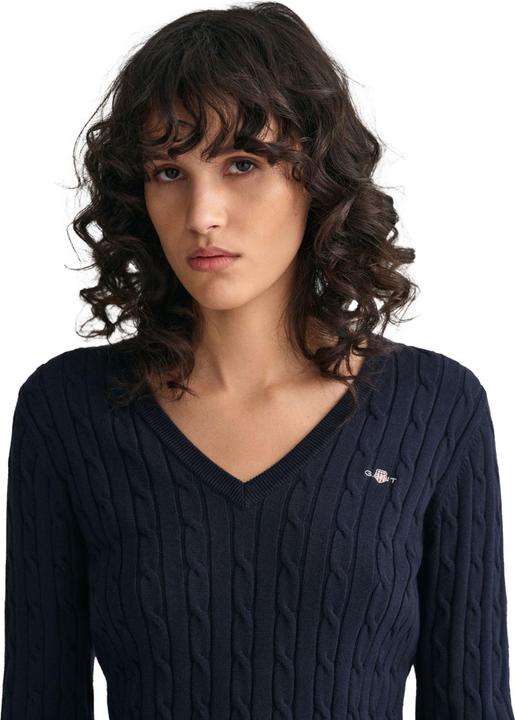 Actual product image GANT Stretch Cotton Cable V-Neck (XL)