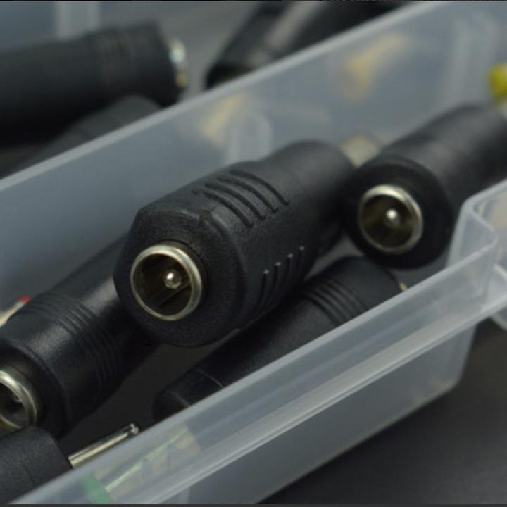 Actual product image DFRobot Universal 5.5x2.1mm DC Barrel Adapter 28pcs. (Adapter)