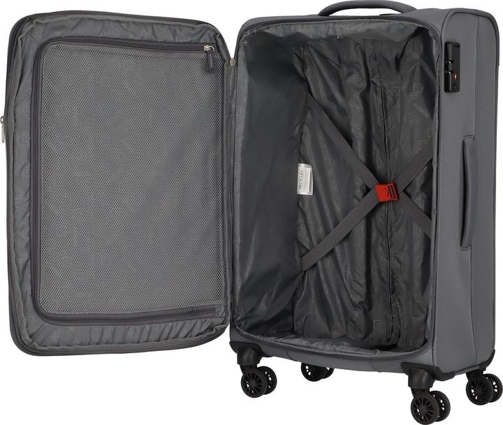 Actual product image American Tourister Street Roll 4 wheel suitcase set 3-piece (215 l)