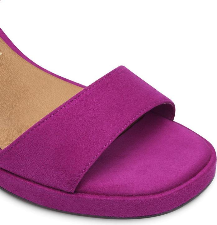 Actual product image Tamaris Sandal (36)
