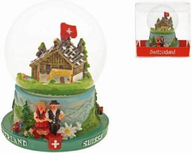 Alberto Chalet snow globe