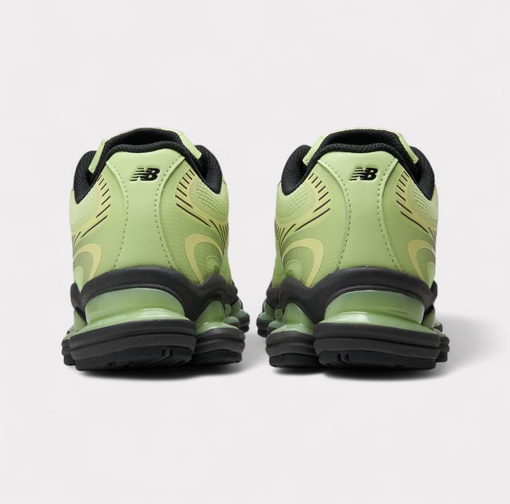 Image du produit New Balance U2000858 - 2000 (43)