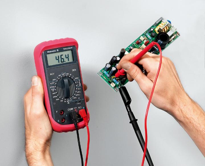 Actual product image Weidmüller Hand multimeter digital TEMPHA (CAT III 600V)