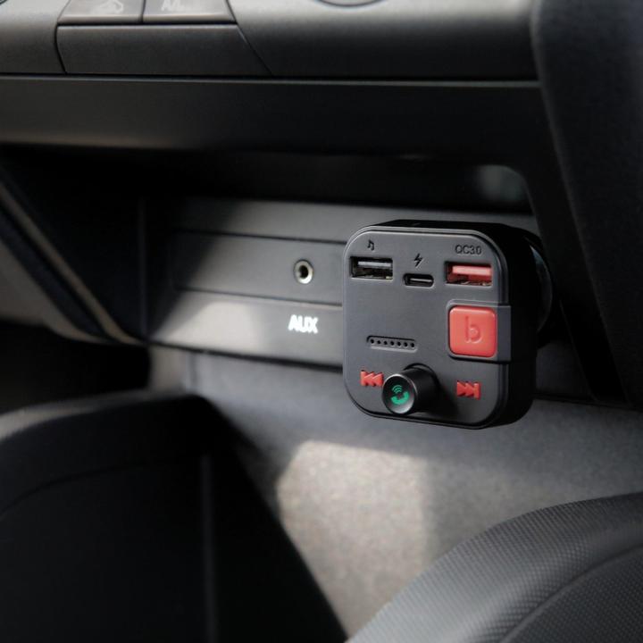 Image du produit Savio Emetteur FM Bluetooth 5.3 QC 3.0 Chargeur Ecran LED Bass Boost TR-15 noir