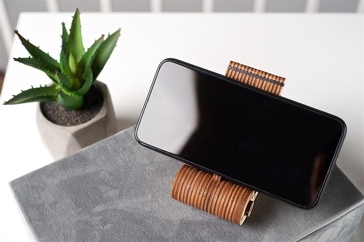 Produktbild Ugears Klappbarer Smartphone-Ständer