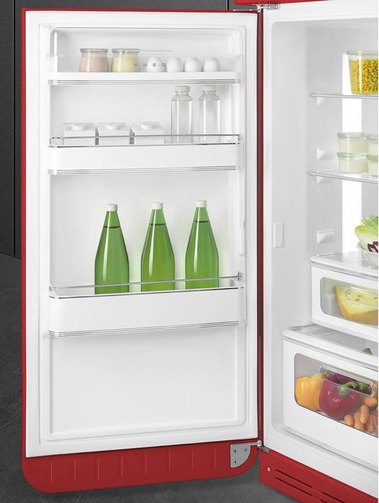 Actual product image Smeg Retro Style FAB30LRD5 Free-standing fridge/freezer combination (294 l)