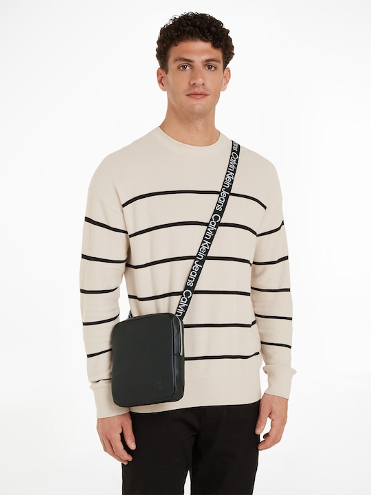 Produktbild Calvin Klein Ultralight Reporter18 W/Pkt Pu (100% Polyurethane)