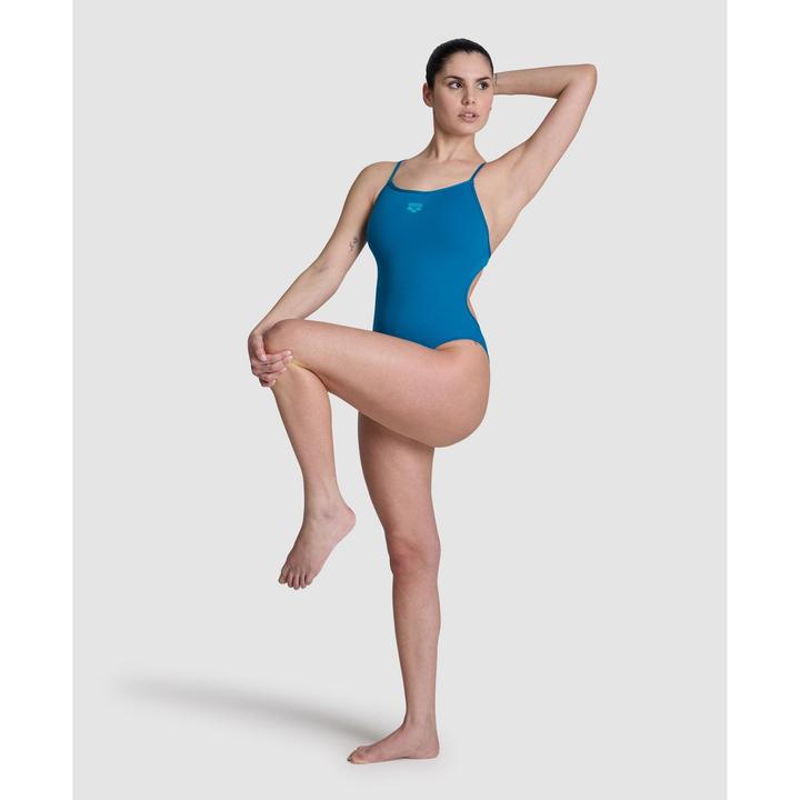 Image du produit Arena Maillot de bain femme dentelle arrière solide (32)