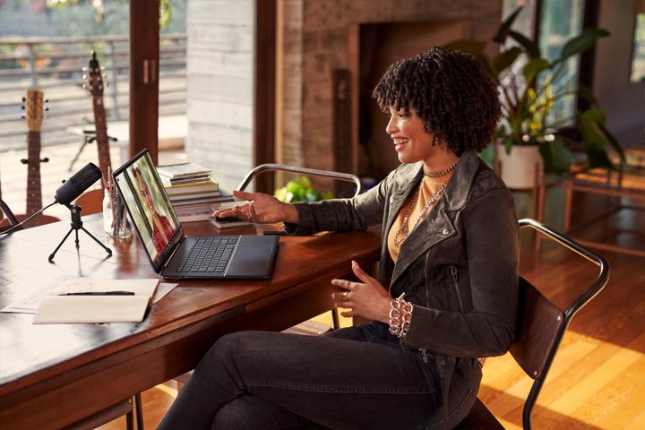 Produktbild HP Spectre x360 16-f0374ng (16", 512 GB, 16 GB, DE, Intel Core i7-11390H)