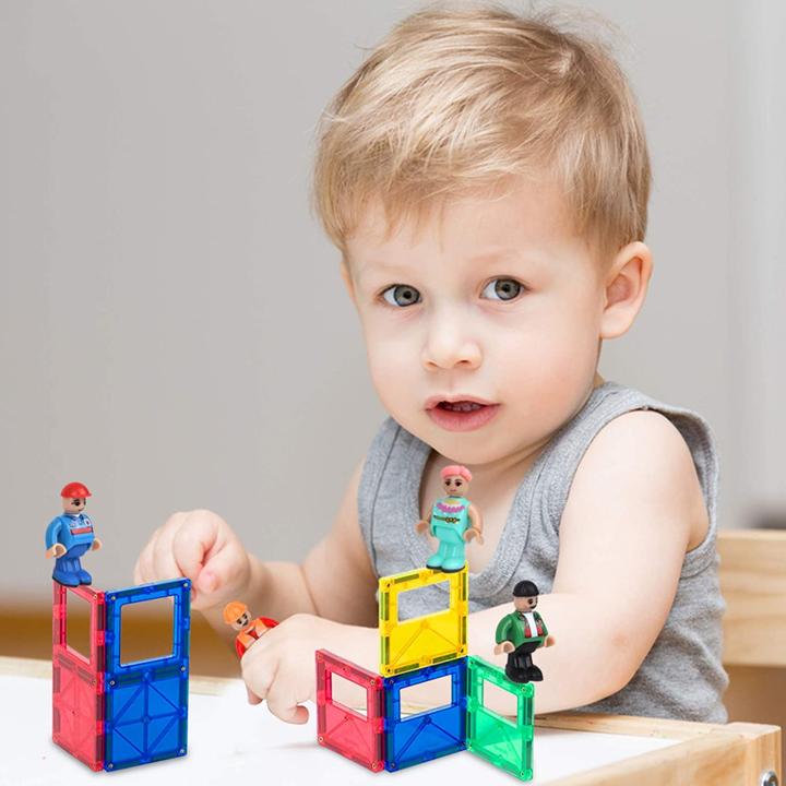 Actual product image Playmags Community figures