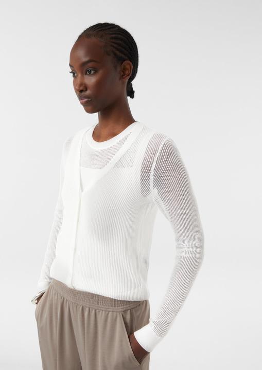 Image du produit Comma Strickjacke Feinstrick-Cardigan im Slim Fit mit V-Ausschnitt (38)