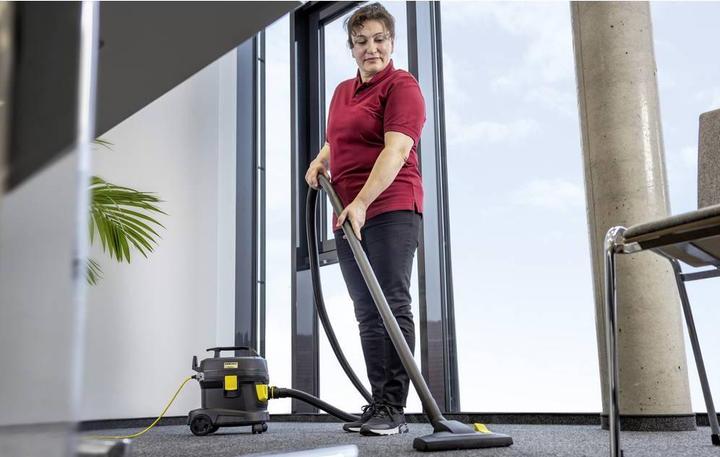 Actual product image Kärcher Professional T 11/1 Classic Adv Re.Plast (Dry vacuum cleaner)