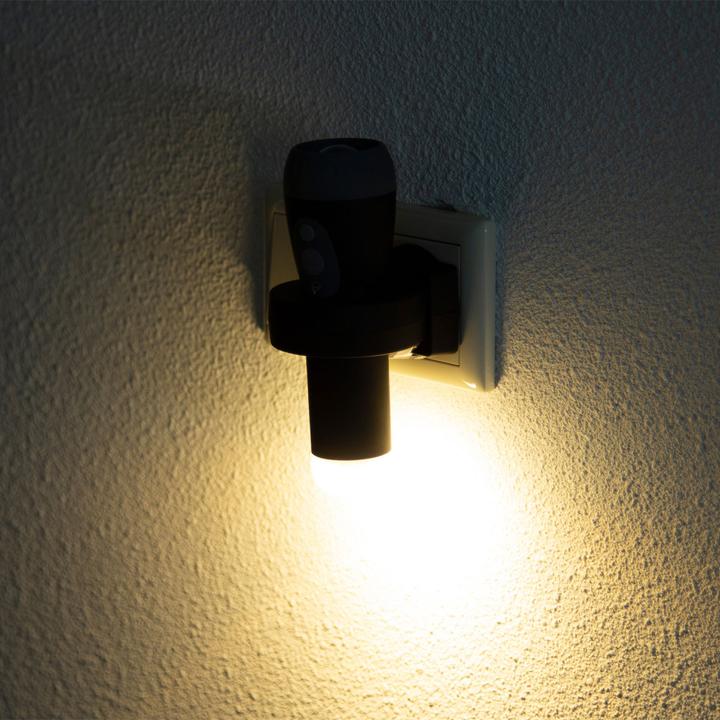 Actual product image Alecto Set of 2 rechargeable LED torches with automatic switch-on, 200lm, black (200 lm)