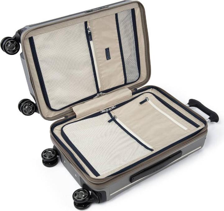 Actual product image Travelpro Platinum Elite - Compact Carry-On Expandable Hardside Spinner (39 l)