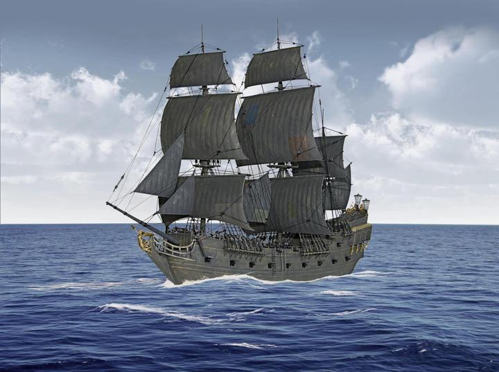 Actual product image Revell Black Pearl