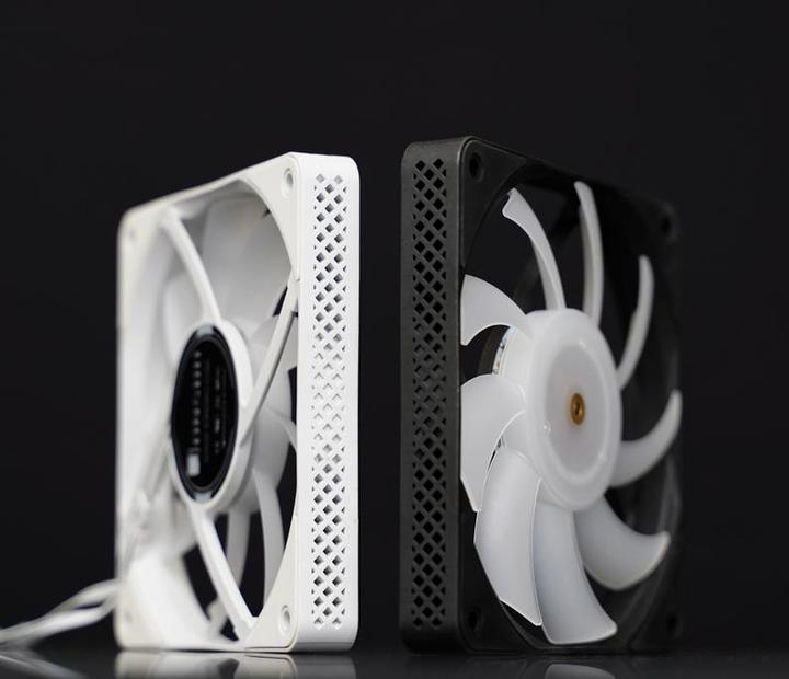 Produktbild Jonsbo HF1215 Slim PWM Lüfter, ARGB, 120mm (120 mm, 1x)