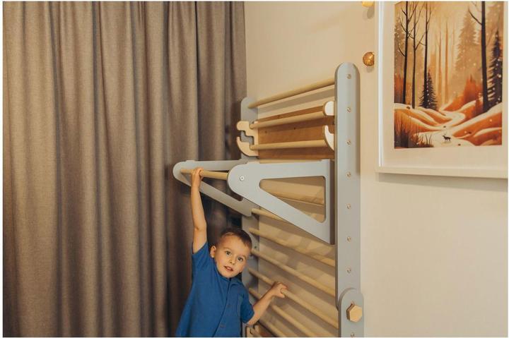 Actual product image Duck Woodworks Climbing triangle wall set