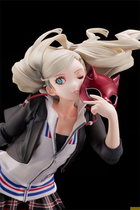Actual product image Amakuni Persona5 Royal PVC Statue 1/7 Ann Takamaki School Uniform Ver. 22 cm