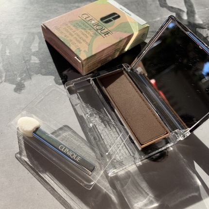 Produktbild Clinique Lidschatten Color Surge Eye Shadow Stay Matte 602 Sable Neu*Ovp 2.5g
