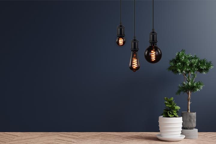 Immagine prodotto Luxula Lampada a filamento LED, SPIRALE, Pera, E27, 4W, 40lm, 1800K, dimmerabile (E27, 40 lm, 1 x)