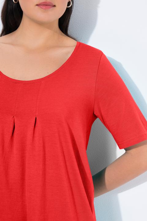 Actual product image Ulla Popken Essential Front Pleat Tee (62)