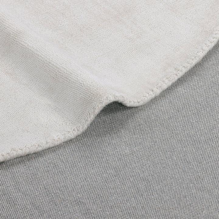 Actual product image Loberon Teppich Mariselle creme (Ø 120 cm)