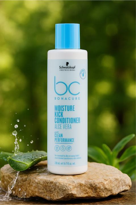 Actual product image Schwarzkopf Professional Schwarzkopf BC Moisture Kick Conditioner (200 ml)