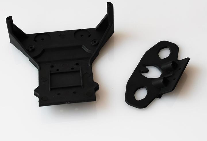 Produktbild DF-Models Stossfänger vorne, Chassis vorne