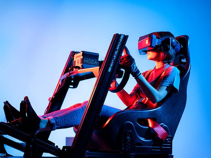 Actual product image Smartbox 30 minutes in the racing simulator in Zurich for 2 people (2 Persons)