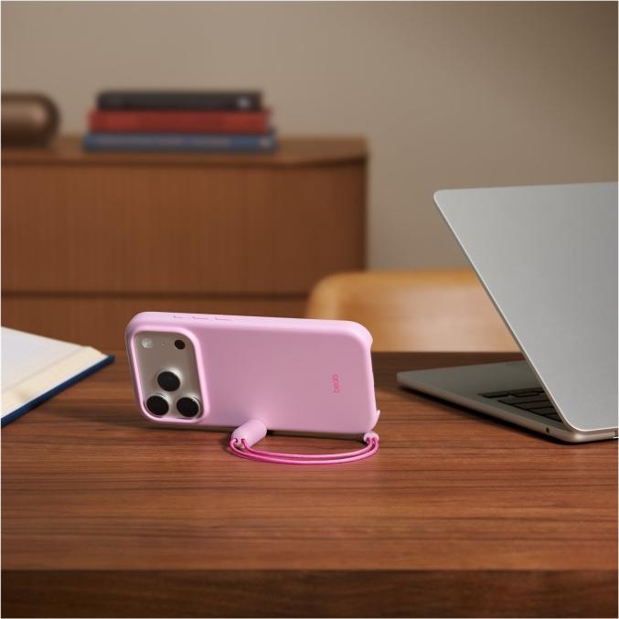 Actual product image Beats Kickstand Case (Apple iPhone 17 Pro)