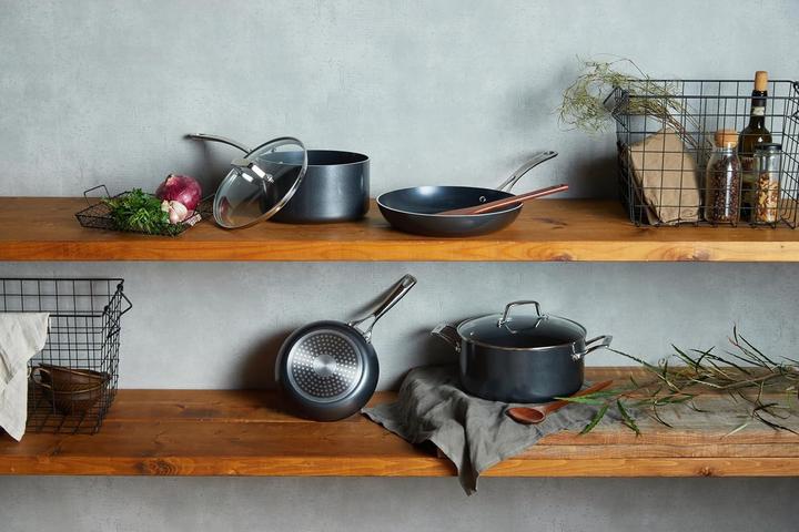 Actual product image Kyocera Ceramic Nonstick Pan with Glass Lid, PFAS-Free, All Heat Sources (Frying pan, Aluminium)