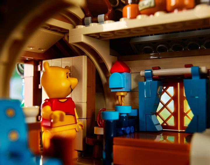 Productafbeelding LEGO Winnie de Poeh (21326, LEGO Ideeën, LEGO Zeldzame Sets)