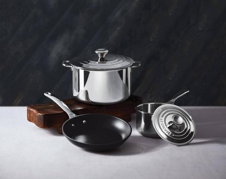 Actual product image Le Creuset 3-Ply Plus 5pcs. pot set (Pan set + pot set, Stainless steel)