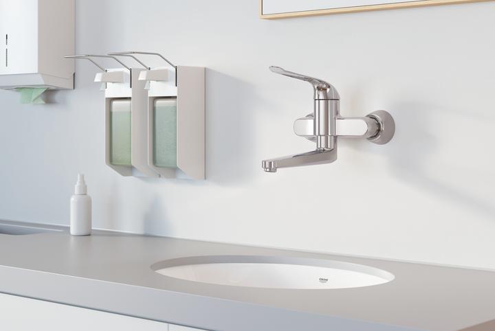 Actual product image Grohe Undercounter washbasin UNI with overflow 560x420mm alpine white (420 mm, 560 mm)