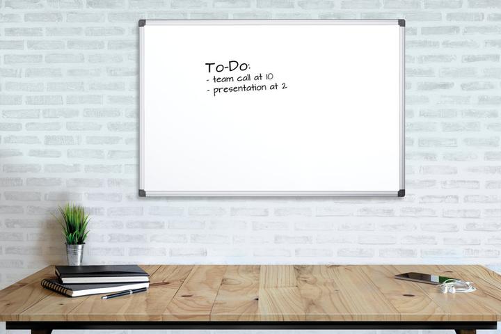 Produktbild Q-Connect Weisswandtafel Email (90 x 60 cm)