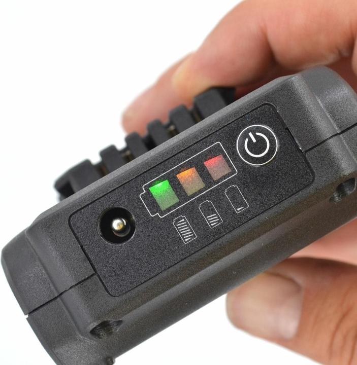 Actual product image Hoozar ACCUMULATOR 18V 4.0Ah BP10 (18 V)