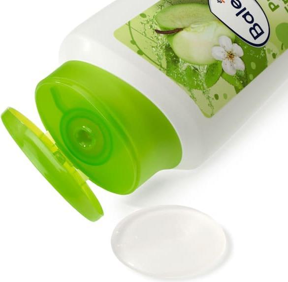 Actual product image dm Balea Pure freshness (Liquid shampoo, 300 ml)