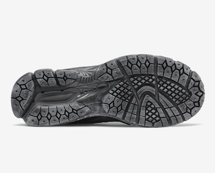 Image du produit New Balance M2002RDB (46.5)