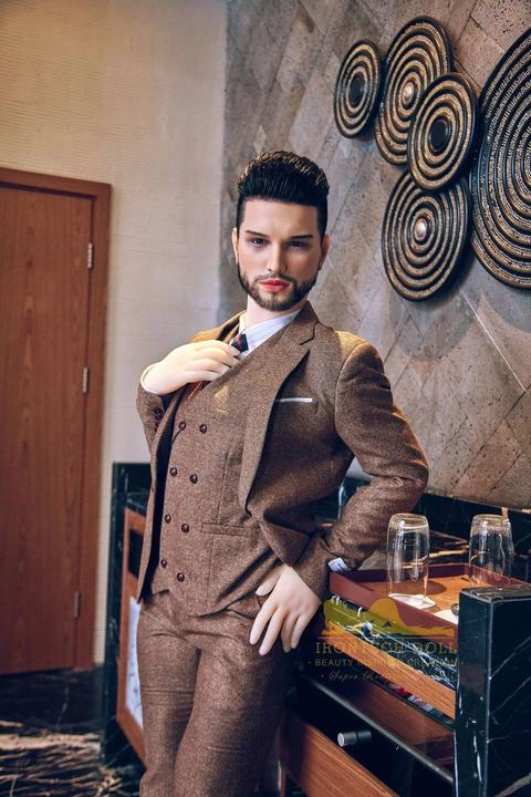 Actual product image Irontech Ethan