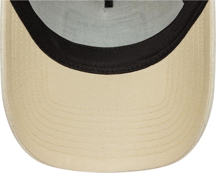 Produktbild New Era A-Frame Trucker Leinen Cap - Brand Patch Beige (One Size)