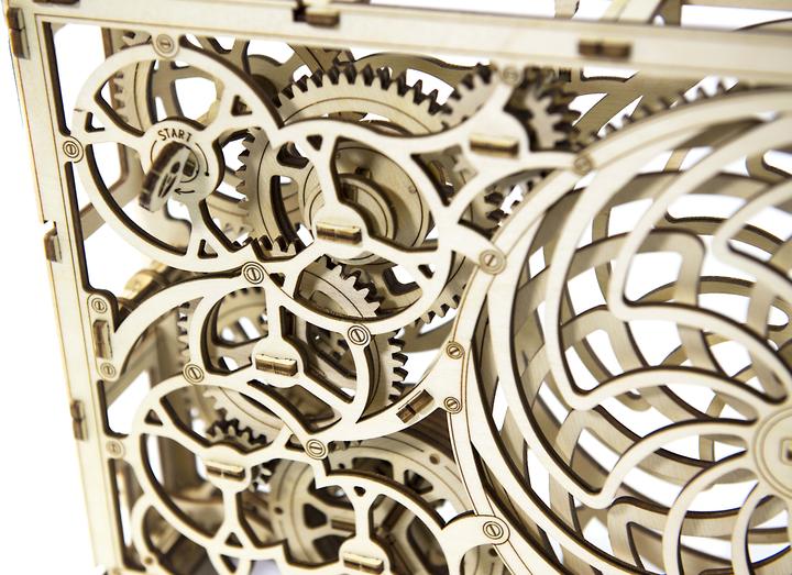 Actual product image WoodenCity Kinetic picture