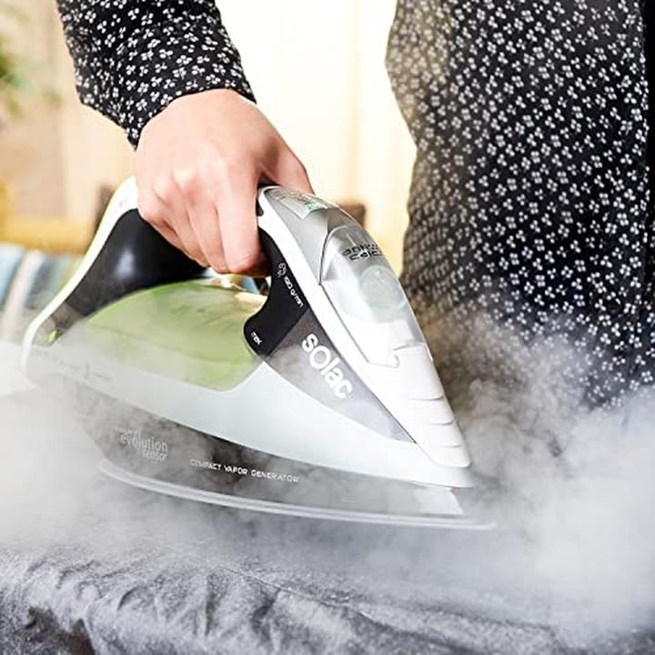 Actual product image Solac CVG9512, Steam iron, Ceramic soleplate, 190 g/min, Black, Grey, 2800 W (2800 W, 190 g/min)
