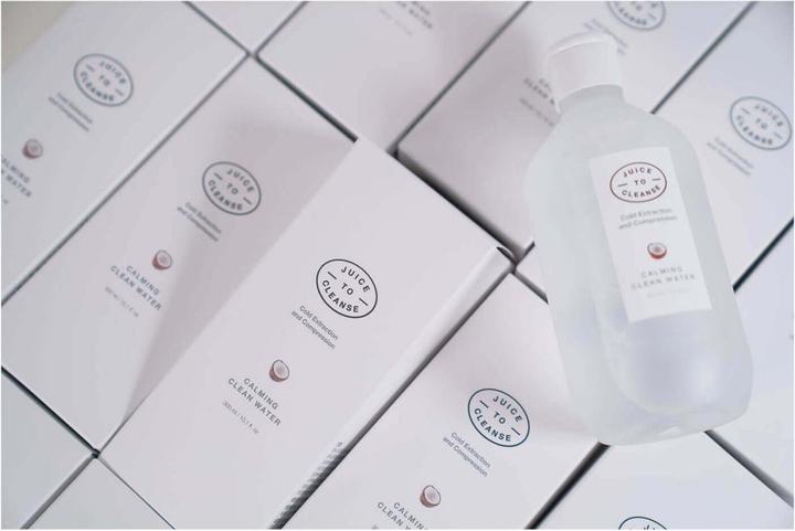 Image du produit Juice to Cleanse Eau propre calmante (Lingettes nettoyantes pour le visage, 300 ml)