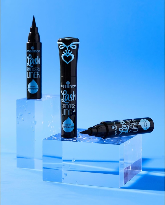 Actual product image essence Princess Liner (01 Black)