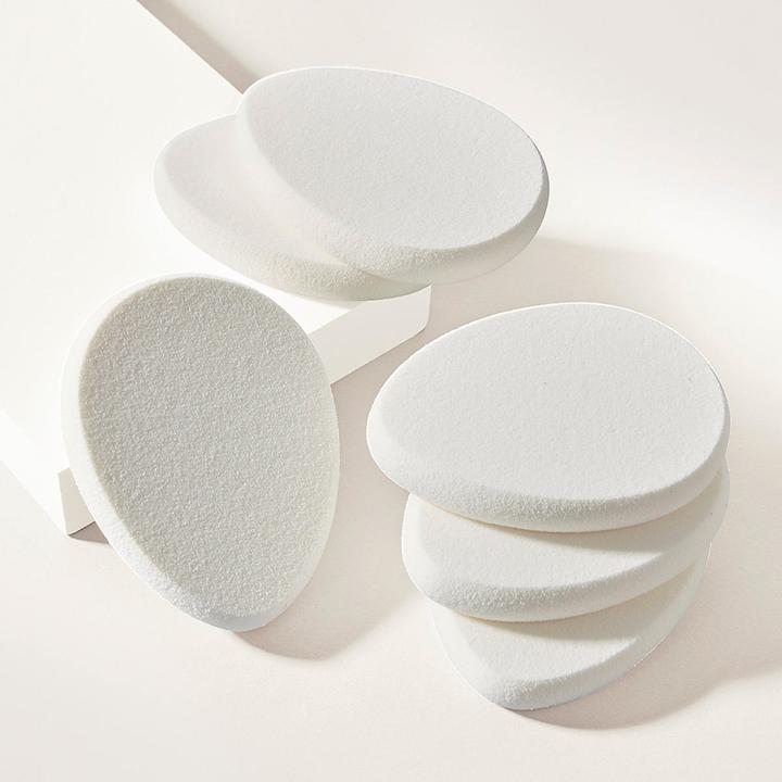 Actual product image Alcina Make-up sponge oval