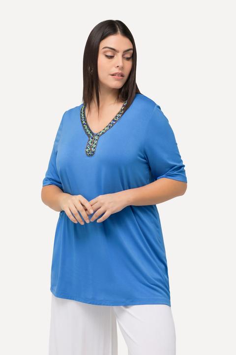 Actual product image Ulla Popken Beaded Short Sleeve V-Neck Knit Tunic (56)