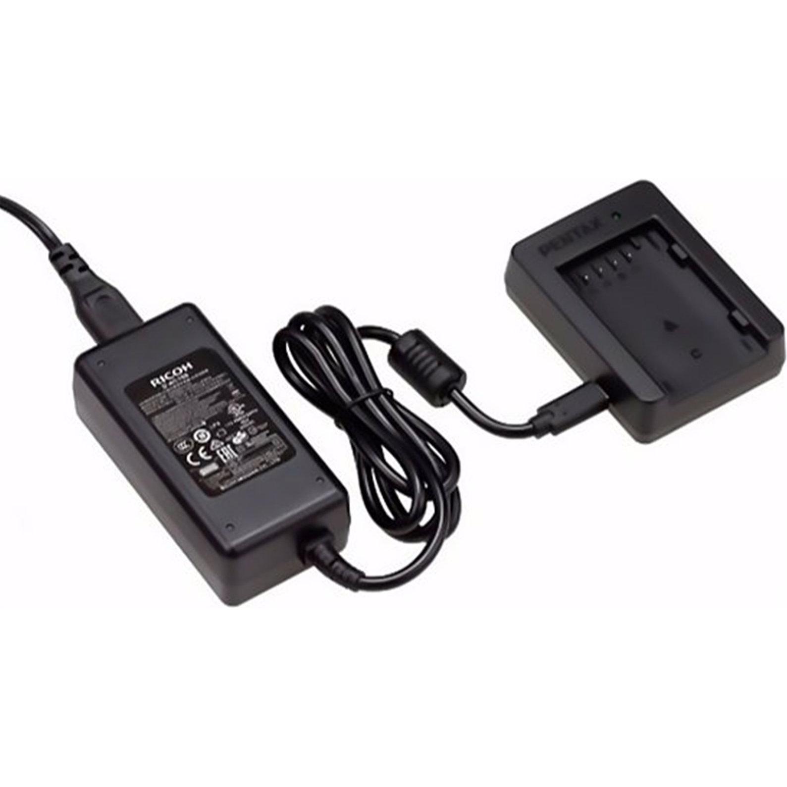 Pentax Kit caricabatterie K-BC177E (Caricabatterie per fotocamere), Alimentatore fotocamera